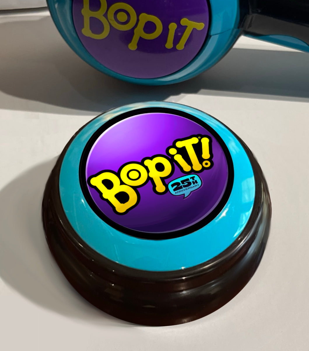 The Bop It Button- Inventor’s 25th Anniversary Bonus Edition